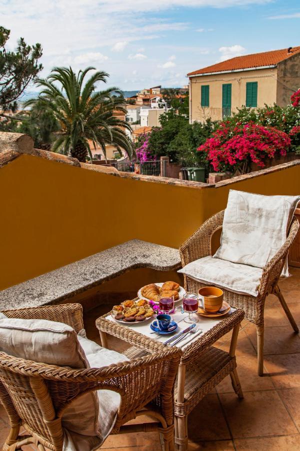 Le Pergole 02 - Trilocale Con Posto Auto Apartman La Maddalena  Kültér fotó